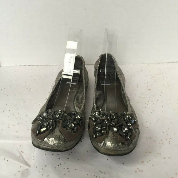 Tory Burch Azalea Silver Bow Flats - 9.5 - Picture 7 of 8
